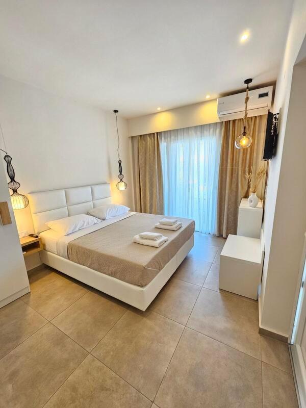 Mystery Suites And Apartments Neoi Poroi Dış mekan fotoğraf