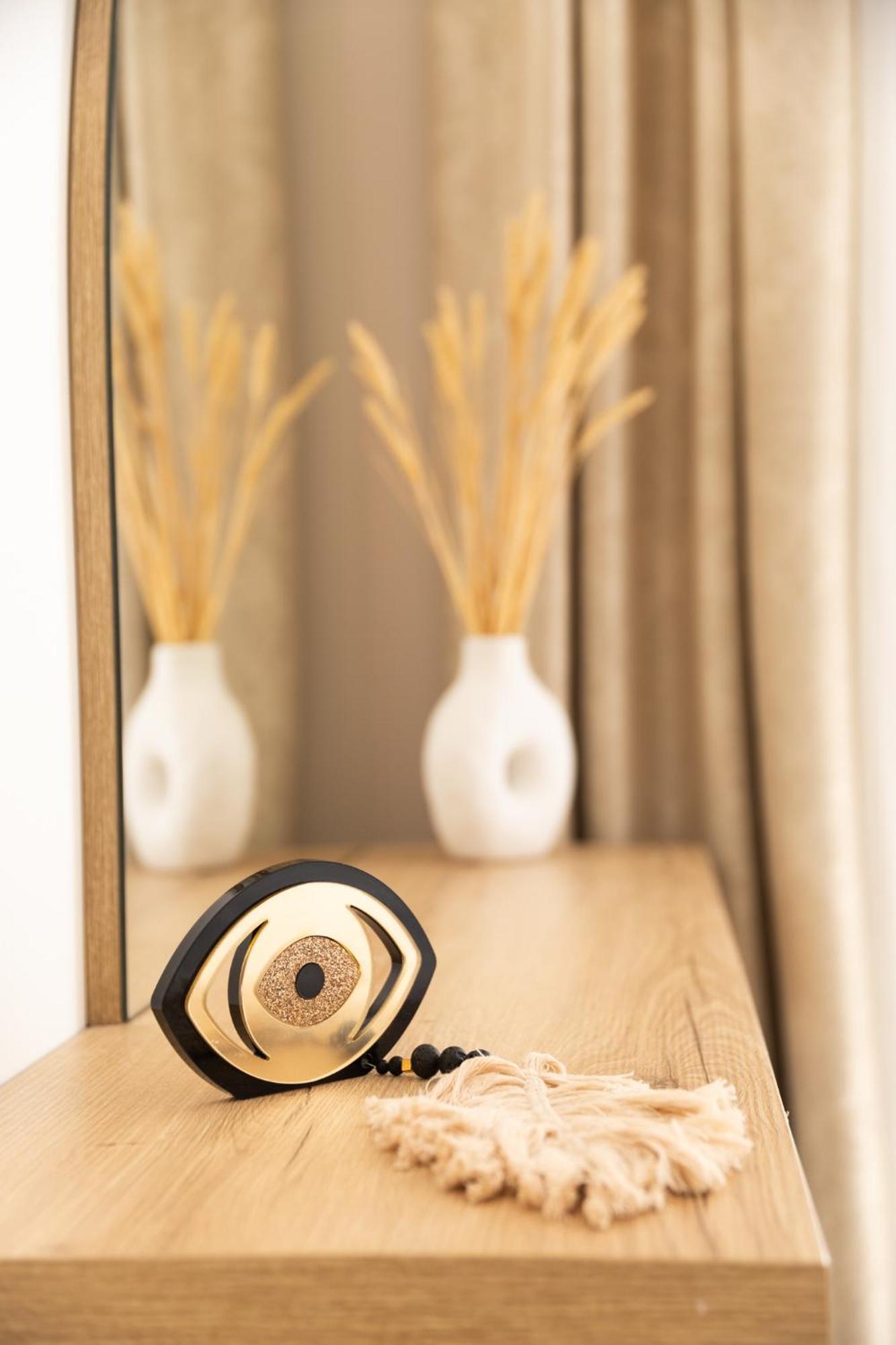 Mystery Suites And Apartments Neoi Poroi Dış mekan fotoğraf