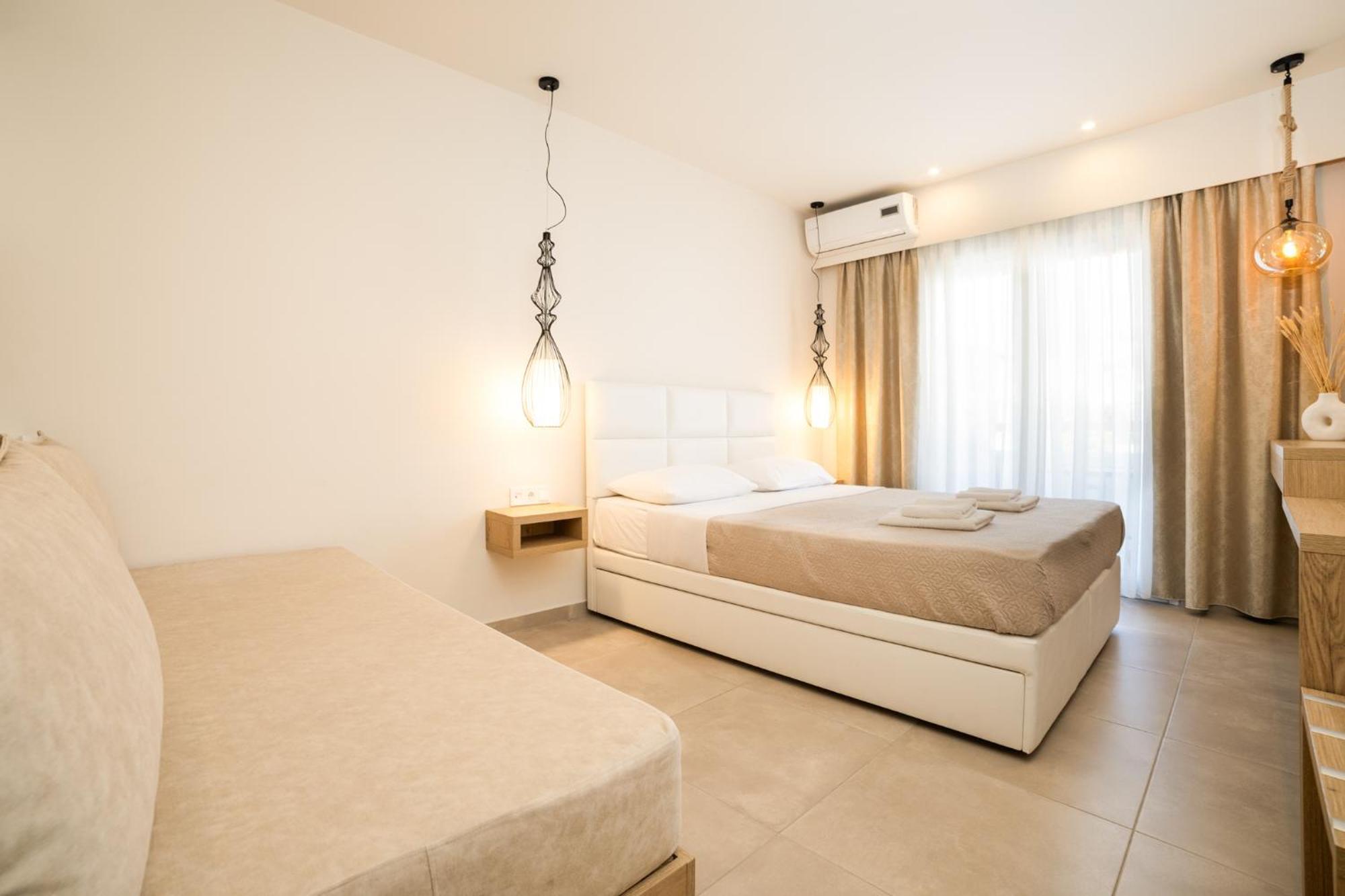Mystery Suites And Apartments Neoi Poroi Dış mekan fotoğraf