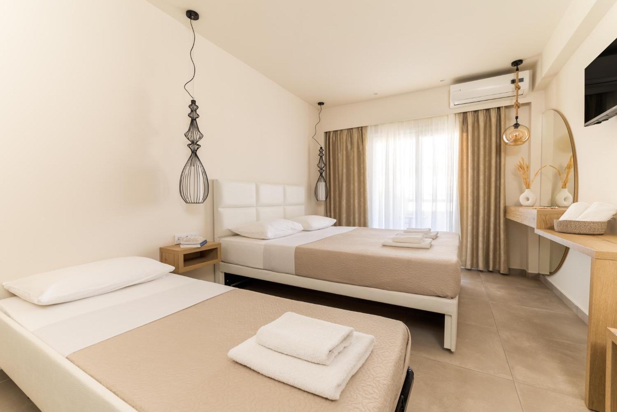 Mystery Suites And Apartments Neoi Poroi Dış mekan fotoğraf
